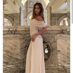 Lioness FIELD OF DREAMS MAXI
OATMEAL xxs